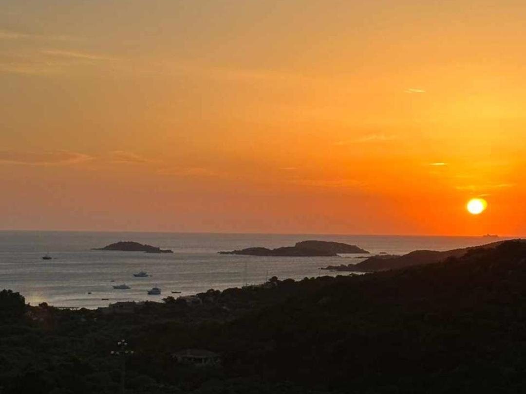 Appartamento Taras Sottovento - Porto Cervo Abbiadori Eksteriør billede